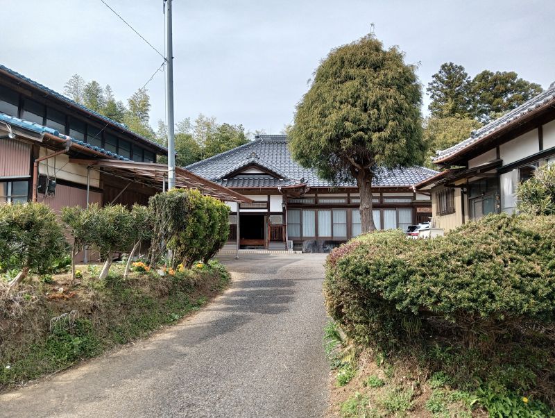 成田 外観